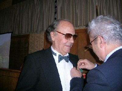 Dekorimi i John Athanas