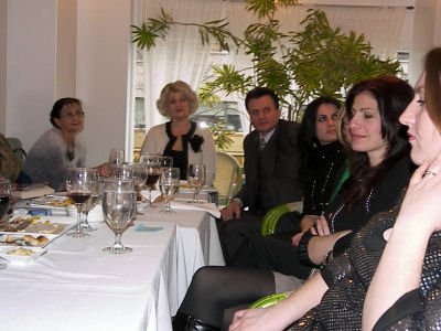 Mirela Bogdani n� takim me shqiptar�