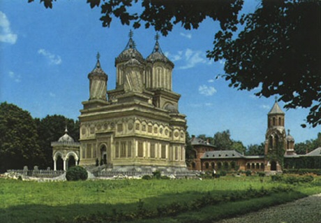 Manastiri mesjetar Curtea de Arges