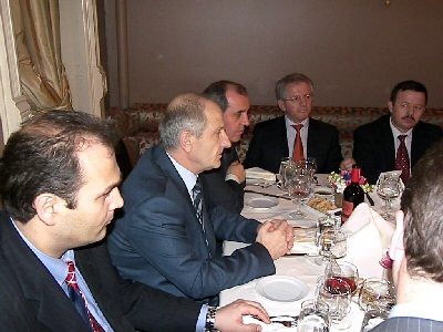 Delegacioni shqiptar