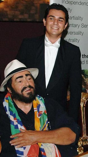 Pavaroti dhe Saimir Pirgu
