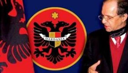 Ibrahim Rugova dhe flamuri dardan