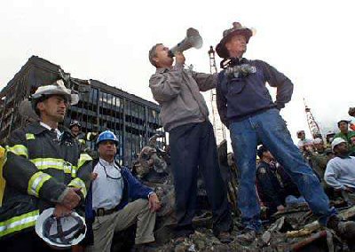 George W. Bush tek Ground Zero