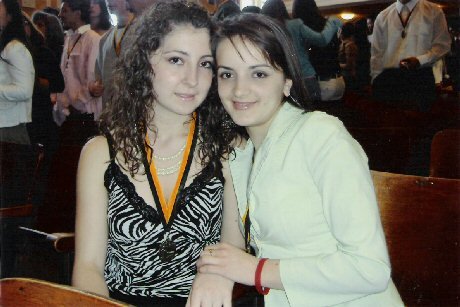Anisa Teodori me nje shoqe