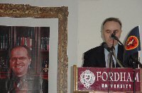 NY - P�rkujtimore p�r Presidentin Rugova