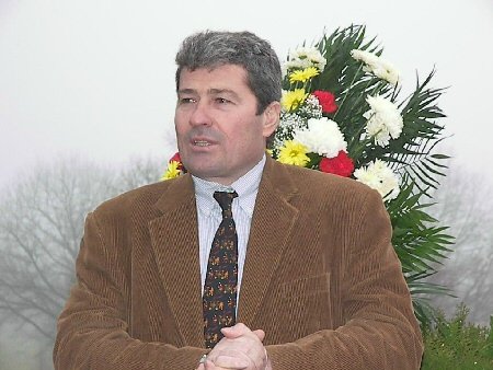Muhamet Omari tek varri i gjeneral Abas Kupit