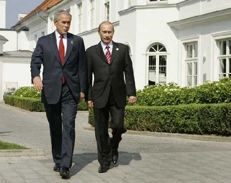 President�t Bush dhe Putin