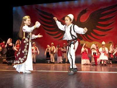 Festivali XVII i k�ng�s dhe valles shqiptare n� Amerik�