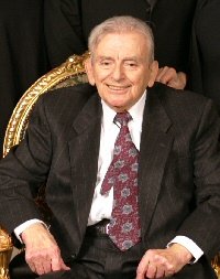 Dr. Fuad Myftia