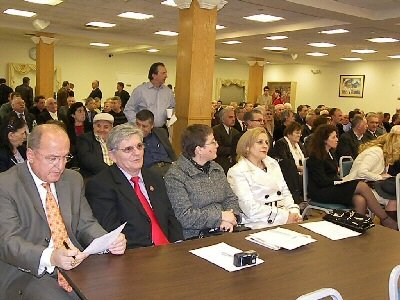 Pjes�marr�s luten p�r Pavar�sin� e Kosov�s