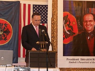 Akademi p�rkujtimore n� 2 vjetorin e vdekjes s� Dr. Rugov�s