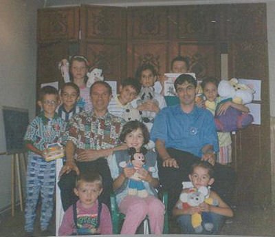 Me f�mij� refugjat�sh Kosovar� n� Bukuresht, 1999