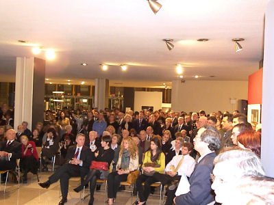 Ekspozita, n� p�rkujtim t� Holokaustit