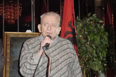 P�rvjetor i Gjeneral Abaz Kupit