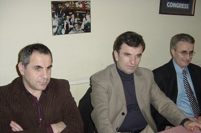 Takim me senatorin Jeff Klein